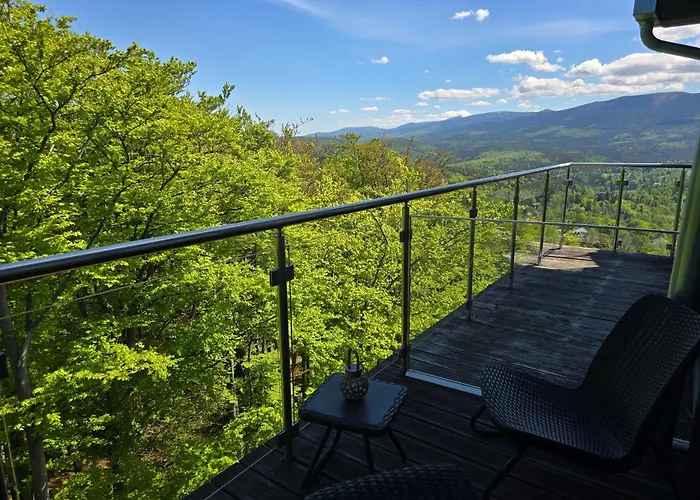 Z Pieknym Widokiem Na Gory *