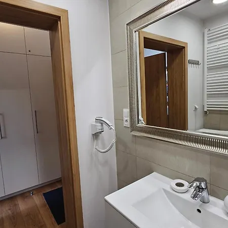 Dla Dwojga W Szklarskiej Porębie Z Widokiem Na Góry I Szklarska Poręba