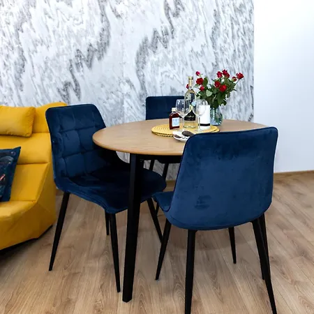 Dla Dwojga W Szklarskiej Porębie Z Widokiem Na Góry I