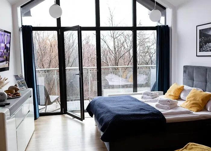 Z Pieknym Widokiem Na Gory